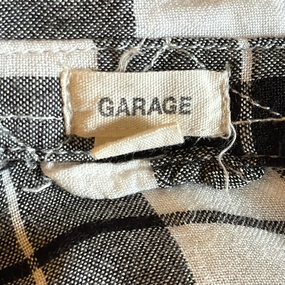 Black and White Button Down - Picture 3 of 4